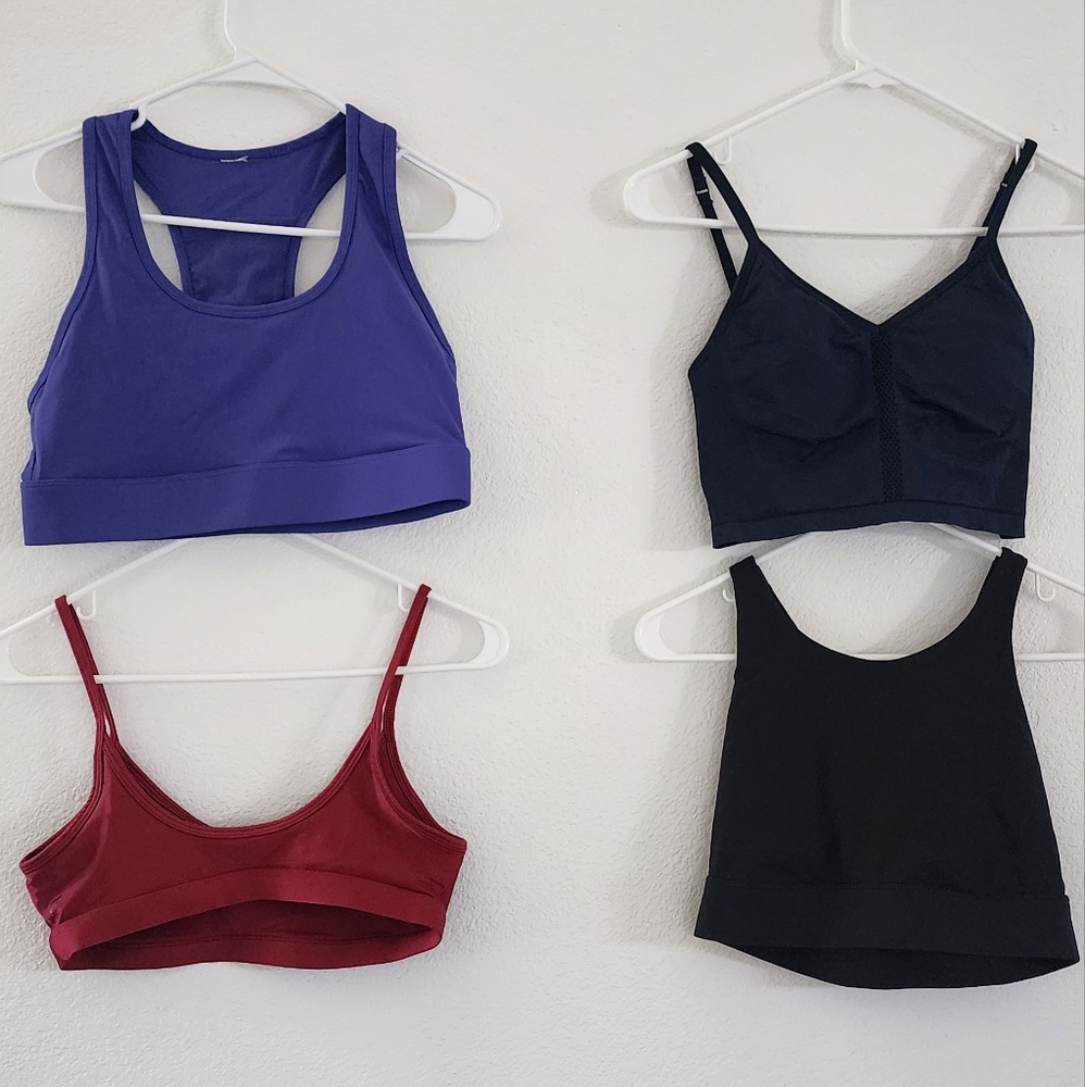 Women's workout clothing